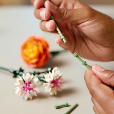 LEGO Botanicals Piękny Bukiet Różowych Kwiatów 10342 Walentynki LEGO Botanicals Piękny Bukiet Różowych Kwiatów 10342 Walentynki